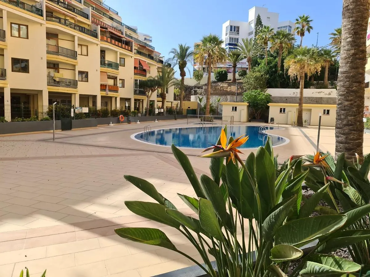 Beachfront Apartment Casa Verano With Pool, Balcony, Wifi, Central Locatation Arona  Arona (Tenerife)