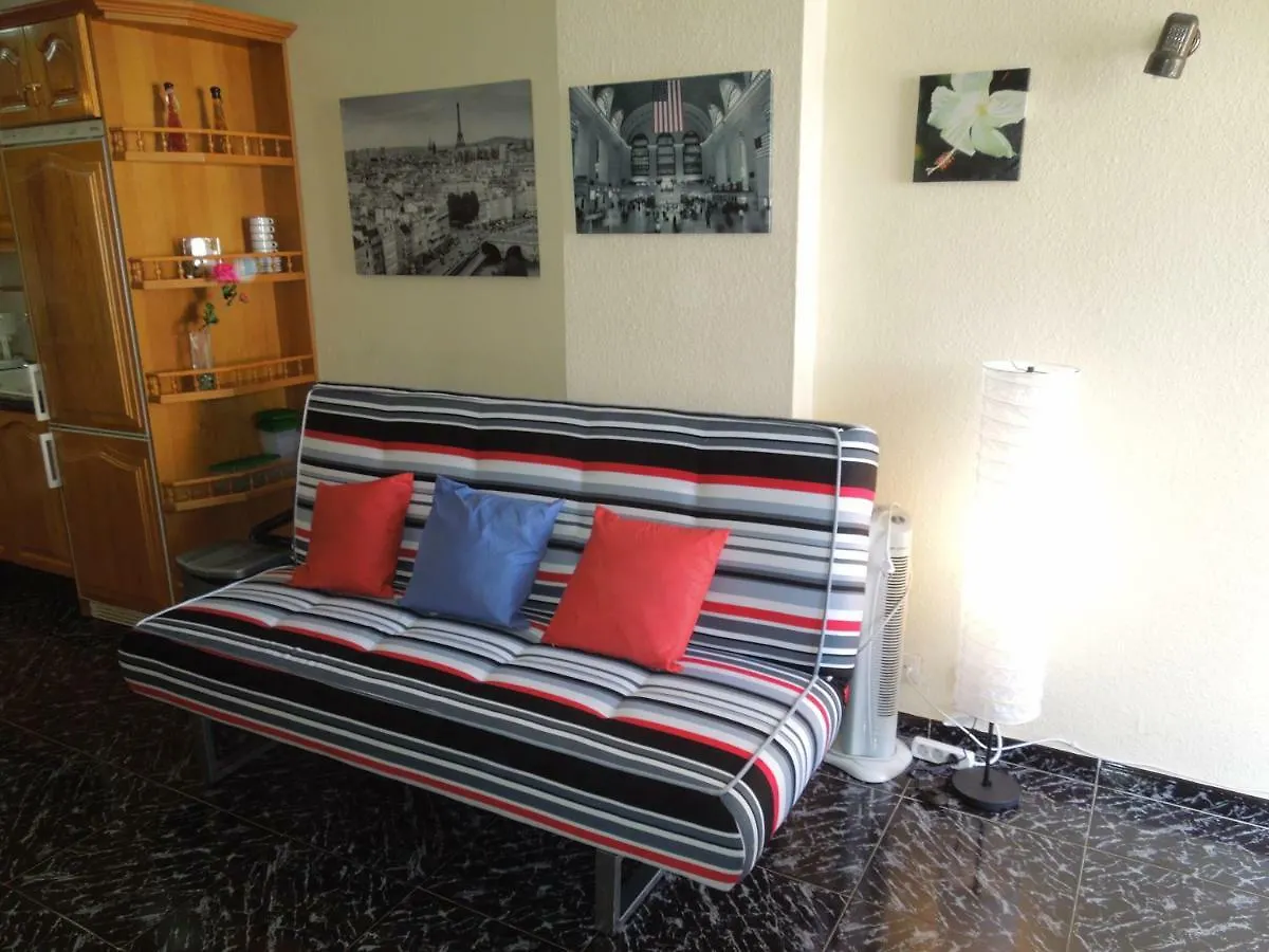 Beachfront Apartment Casa Verano With Pool, Balcony, Wifi, Central Locatation Arona