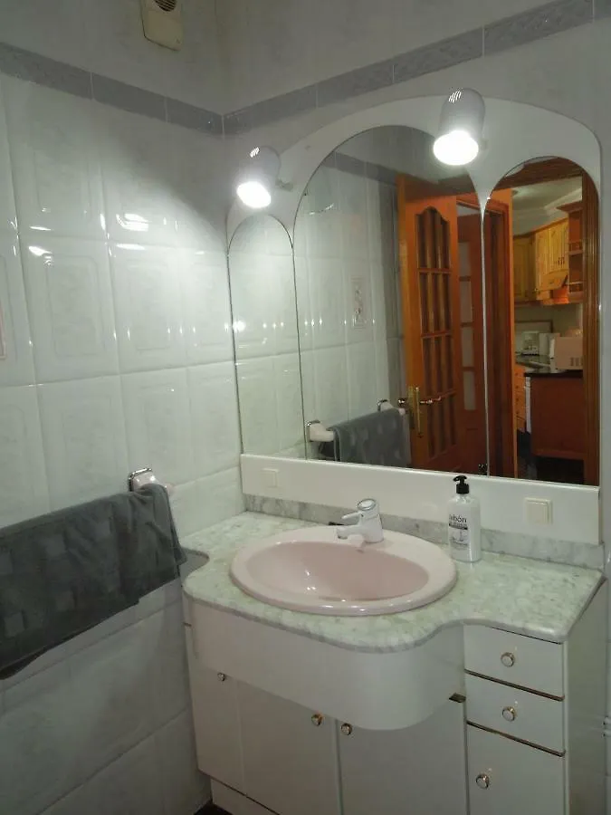 Beachfront Apartment Casa Verano With Pool, Balcony, Wifi, Central Locatation Arona