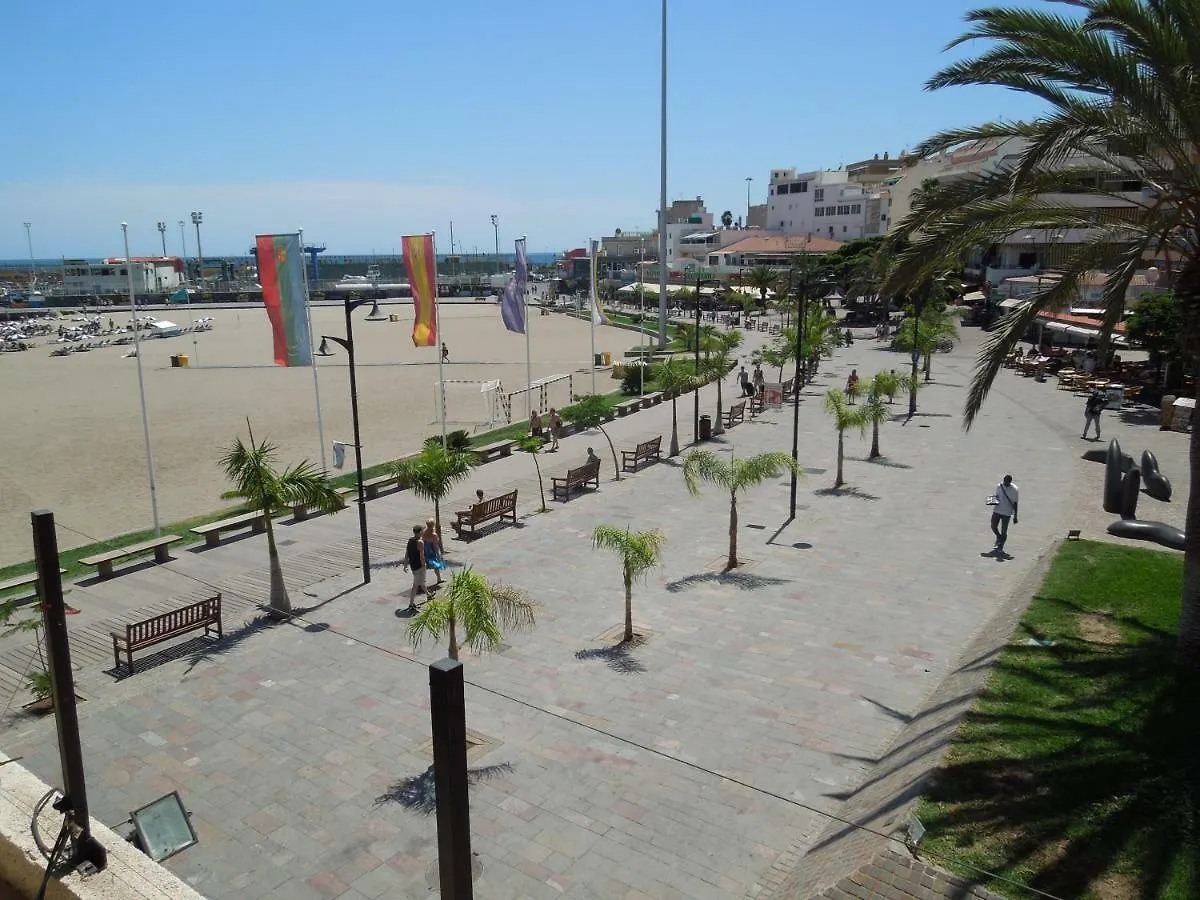 Beachfront Apartment Casa Verano With Pool, Balcony, Wifi, Central Locatation Arona  Spain
